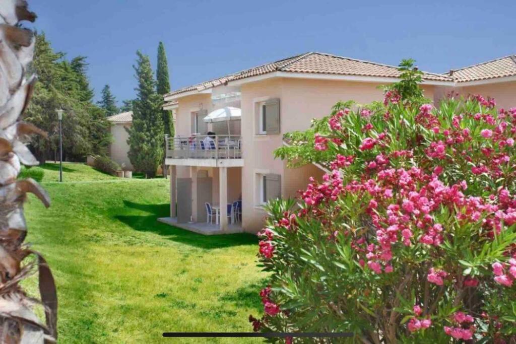 Studio Cosy Residence Odalys 3 Etoiles La Londe-les-Maures Kültér fotó